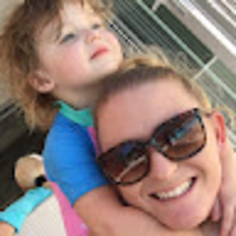 Meet your Posher, Kelli